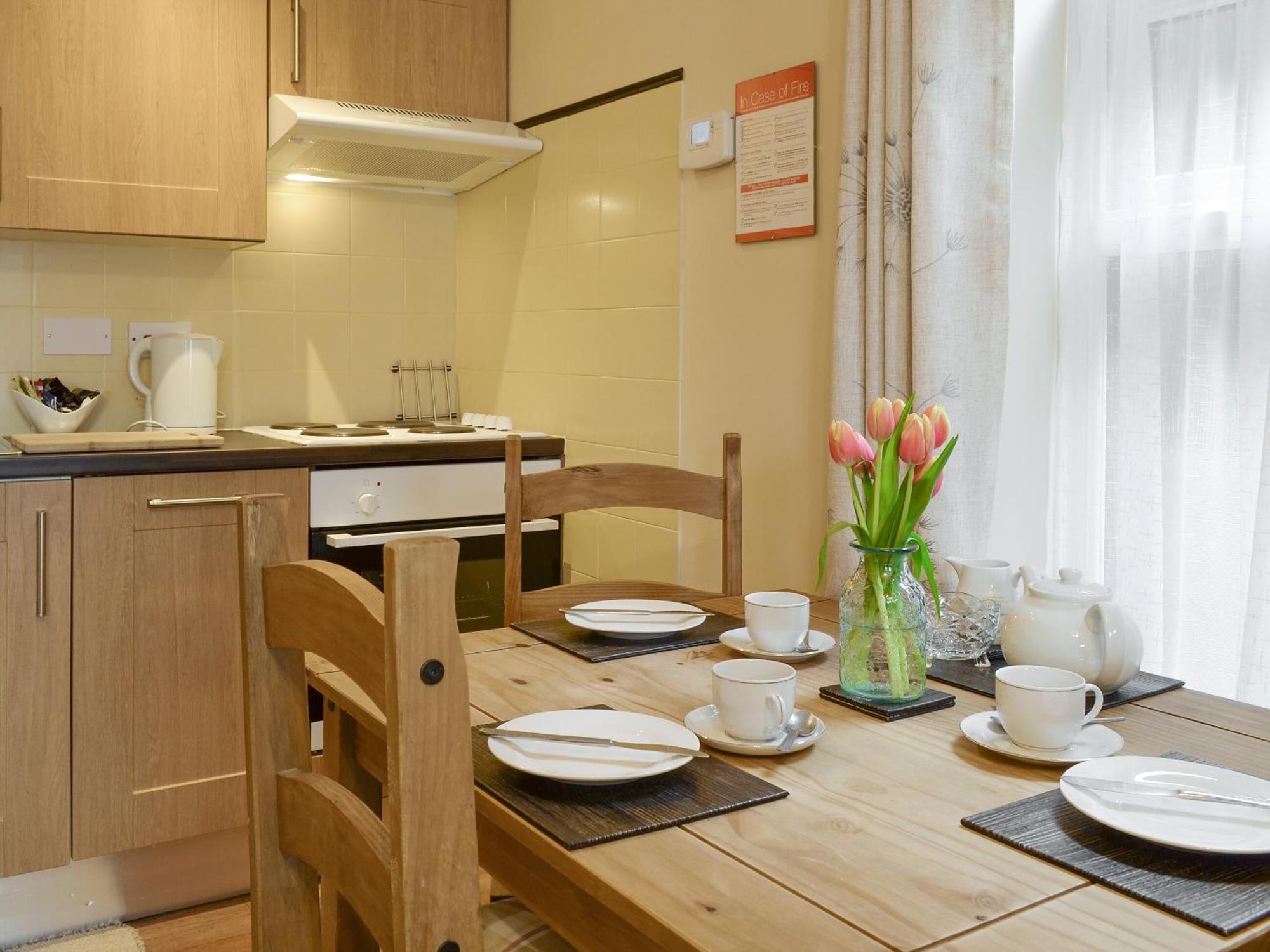 Eldin Hall Cottage 1 Cayton Esterno foto